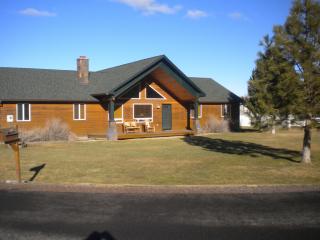 2711 Broadview Ct, Prineville, OR 97754-8698