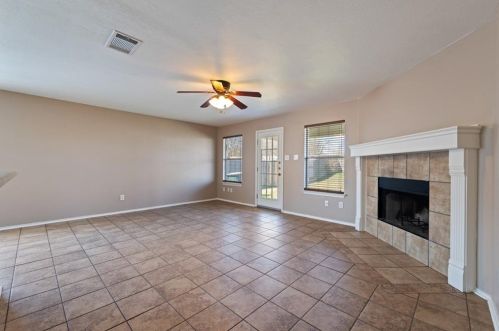 268 Loon Lake Dr, Uhland TX  78640-5762 exterior