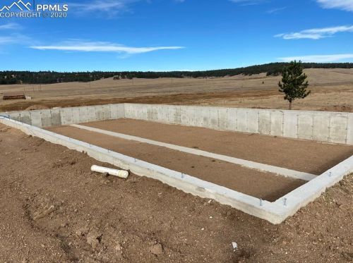 567 High Pasture Rd, Twin Rock, CO 80816-8840