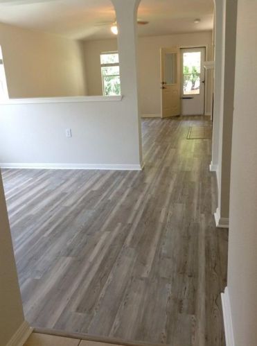 5605 Bentsen Ln, Austin TX  78723-6042 exterior