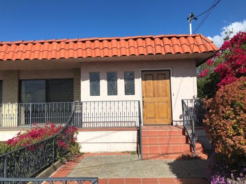 119 Avenida De Los Lobos Marinos, San Clemente, CA 92672-2318