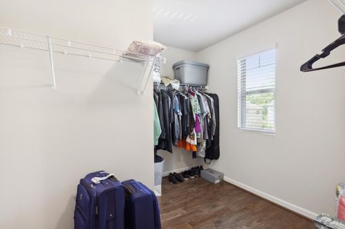 3812 Hempstead Way, Atlanta GA  30331-5268 exterior