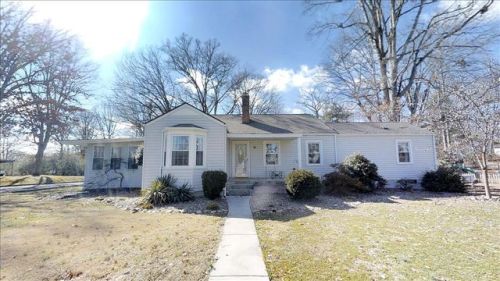 1805 Ramsay St, Alcoa, TN 37701-2034