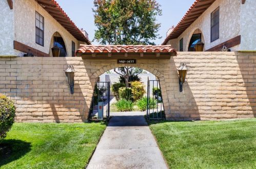 1473 Everton Pl, Riverside CA  92507-4439 exterior