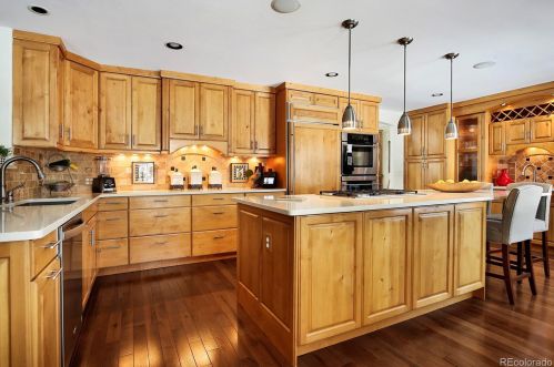 8453 Easter Pl, Englewood CO 80112-1851 exterior