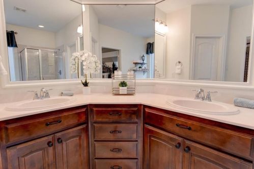10065 Red Bluff Ln, Fort Worth TX  76177-7402 exterior