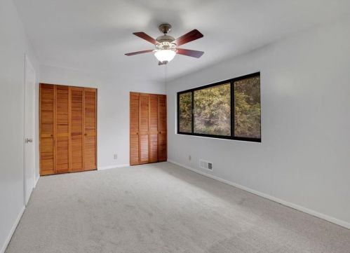 2560 Bradford Sq, Atlanta GA  30345-1339 exterior