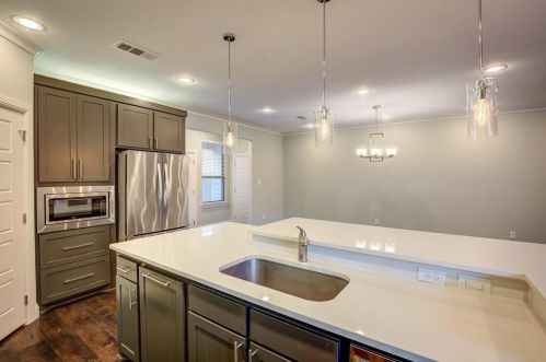 410 Wimberly St, Fort Worth TX  76107-2255 exterior