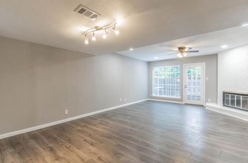 1315 Roaring Springs Rd, Fort Worth TX  76114-4492 exterior