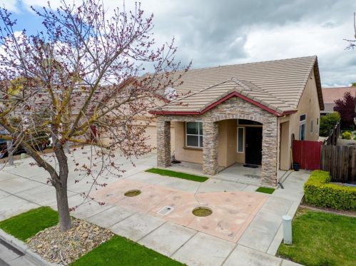3073 White Oak Ct, Turlock, CA 95382-8611