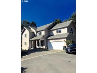 17336 Blueberry Dr, Harbor, OR 97415-9717