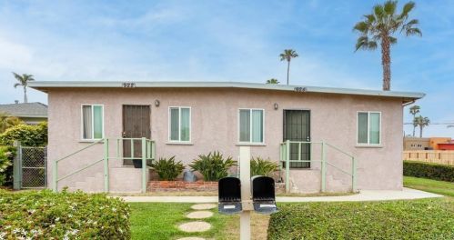 924 Tremont St, Oceanside, CA 92054-5050
