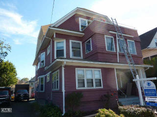 25 Bungalow Ave, Fairfield, CT 06824-5705