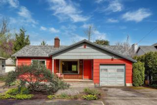 5717 Ramona St, Portland, OR 97206-6041