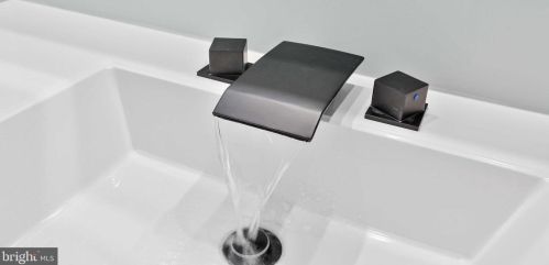 2713 Fallsmont Dr, Fallston MD  21047-2248 exterior