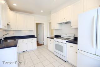 700 5th Ave, San Francisco CA  94118-3917 exterior