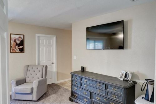 4310 Cecilia Ct, Riverside CA  92503-2711 exterior