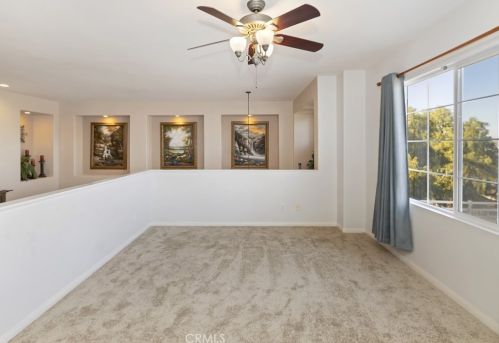 18477 Hollowtree Ln, Riverside CA  92504-9467 exterior