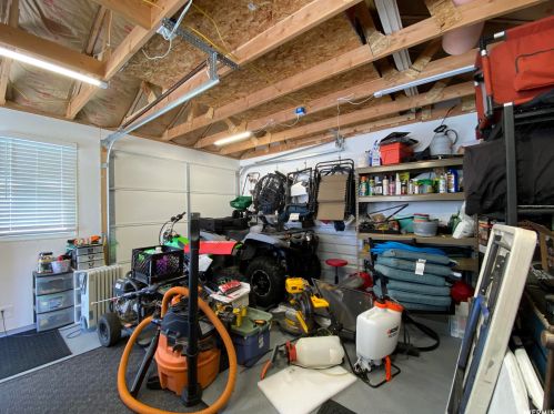 381 400, Smithfield UT 84335-1349 exterior