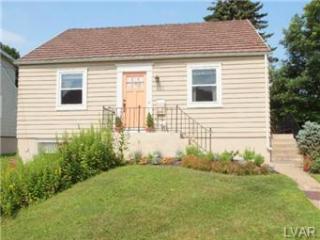 831 15 Ave, Bethlehem PA  18018-2250 exterior