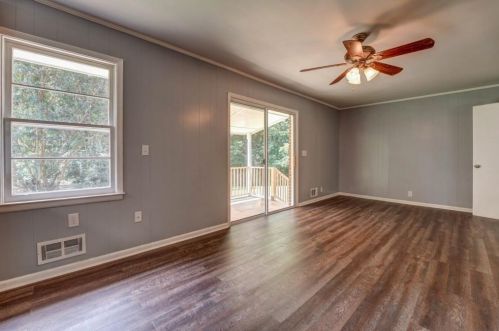2708 Lakeview Dr, Conyers GA  30094-4944 exterior