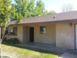 325 Rosewood Dr, Redding, CA 96003-4143