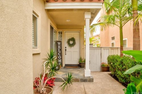 8245 Alpine Ct, Anaheim CA  92808-2318 exterior