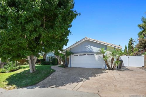 1510 Orangeview Dr, Encinitas CA  92024-4747 exterior