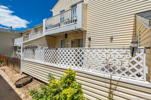 17266 Ford Dr, Aurora CO  80017-3260 exterior