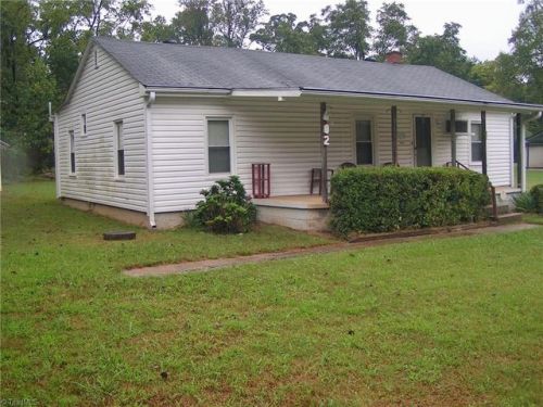 602 Playground Rd, High Point, NC 27263-2654