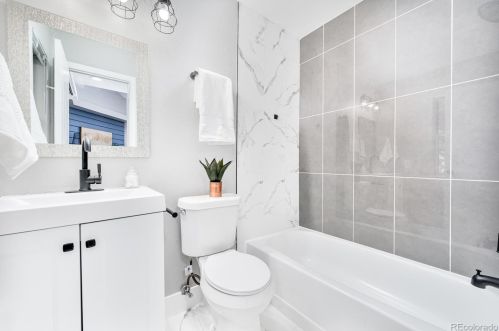 17171 Ford Dr, Aurora CO  80017-3203 exterior