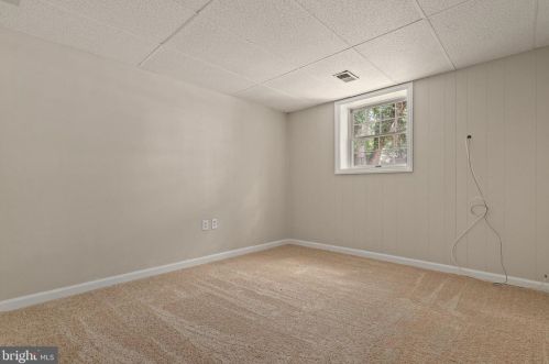 15309 Peach Orchard Rd, Silver Spring MD 20905-4338 exterior