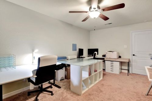 2036 Doolan Dr, Conroe TX  77301-4105 exterior