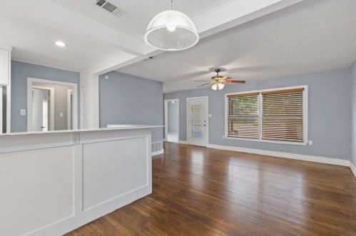 1635 3 St, Irving TX  75060-2503 exterior