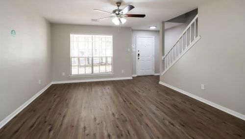 4010 Hunnington Dr, Conroe TX  77303-1808 exterior
