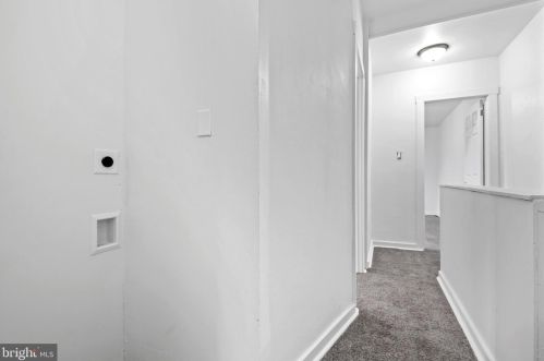 551 Howard Ave, Lancaster PA  17602-4421 exterior