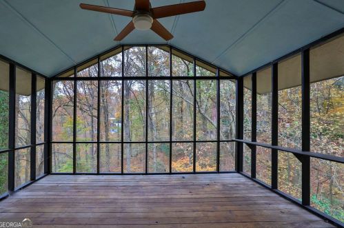 120 Huntcliff Pt, Atlanta GA  30350-1601 exterior