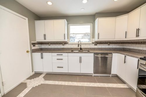 791 Fairborn Rd, Cincinnati OH  45240-2552 exterior