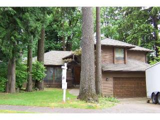 1841 Orchard Ave, Damascus, OR 97030