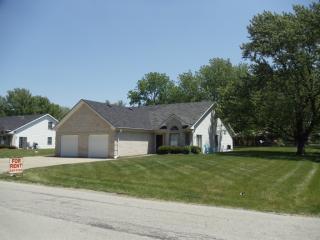 10715 Park Ave, Indianapolis IN  10717-1021 exterior