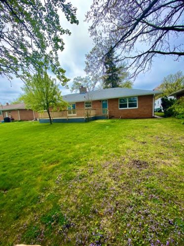 5429 Dexter Dr, Gary IN  46410-1744 exterior