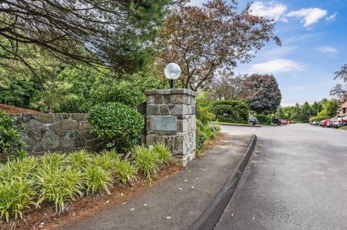 115 Fillow St, Norwalk, CT 06850-2841