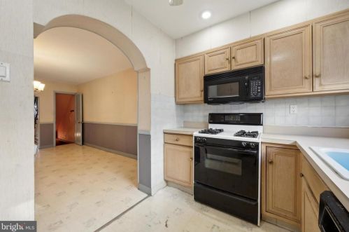 1636 12 St, Philadelphia PA 19148-1002 exterior