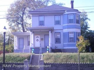 3615 Montgomery Rd, Cincinnati OH  45207-1134 exterior