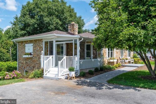 7546 Woodbine Rd, Woodbine, MD 21797-8908