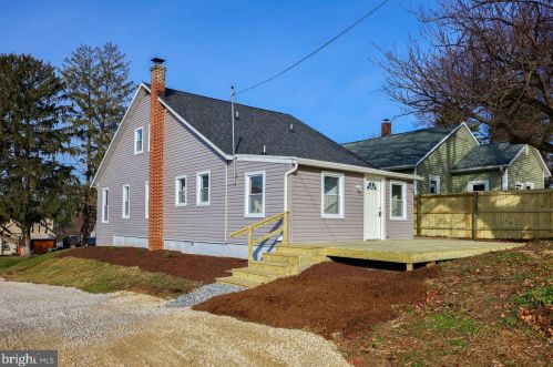 33 Eastland Dr, Lancaster, PA 17602-4105