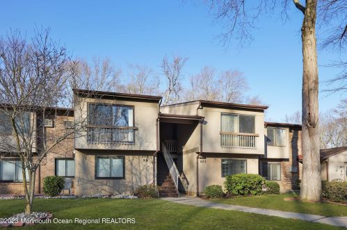 65 Lexington Ct, Tinton Falls NJ  07701-5466 exterior