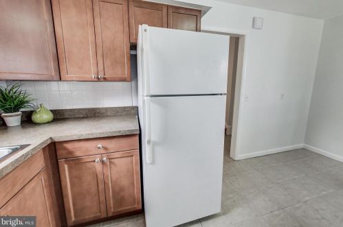 2115 Seminary Rd, Silver Spring MD 20910-1354 exterior