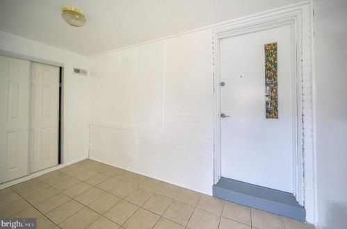 5935 3rd St, Philadelphia, PA 19120-1842