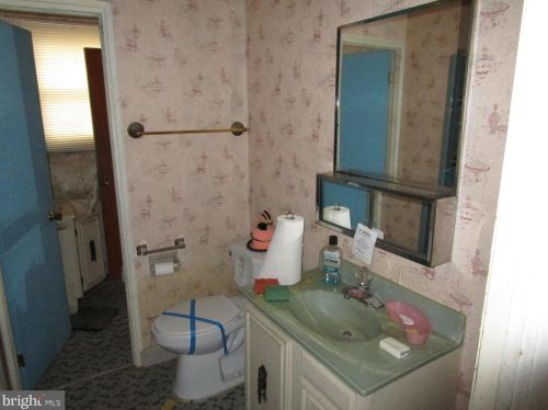 3906 Jeffry St, Silver Spring MD 20906-5131 exterior